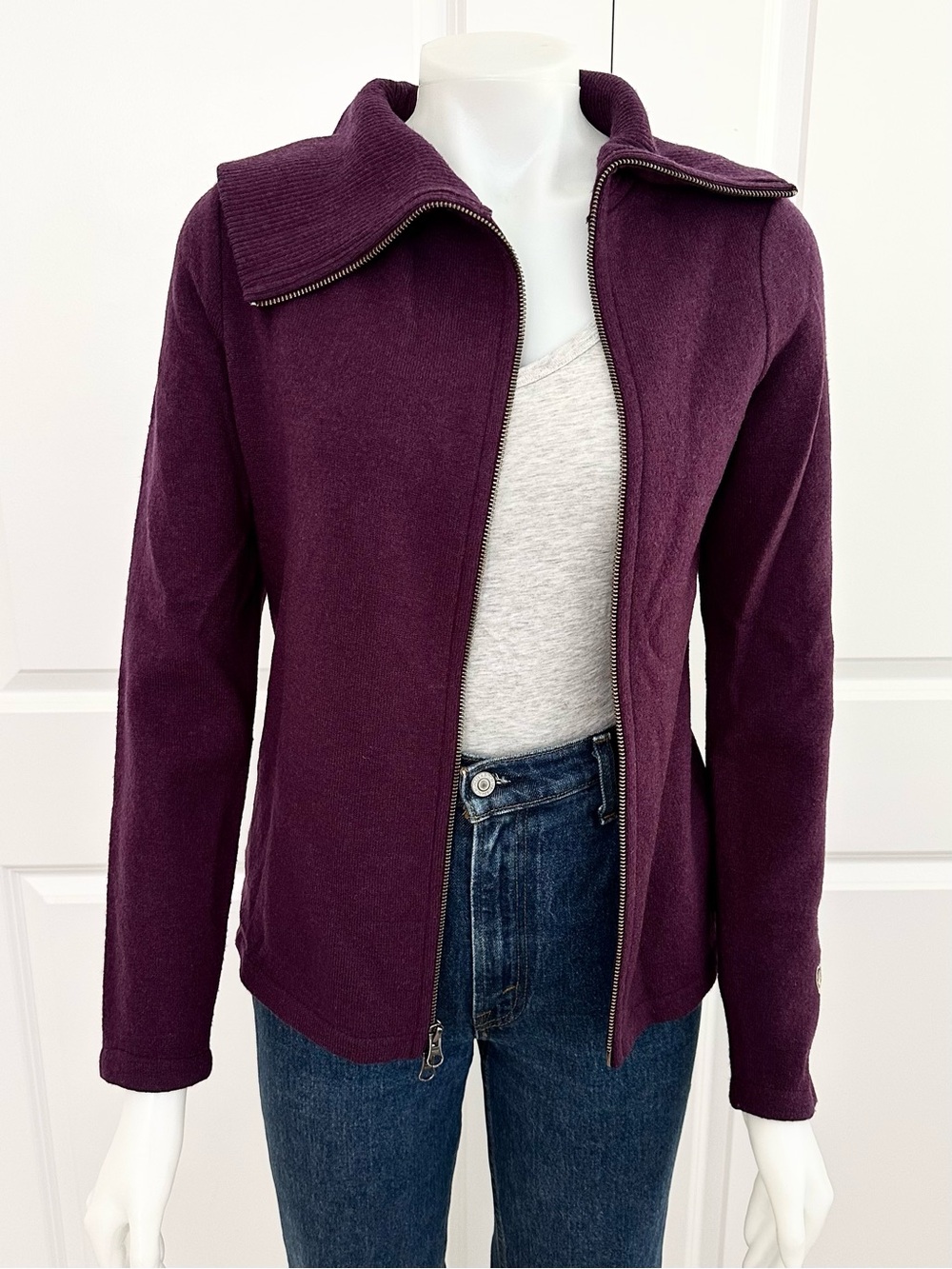 Kuhl 100% Merino Wool Prague Asymmetrical Zip Sweater Jacket- Lightweight / Fall